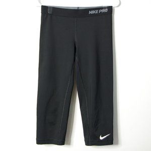 Nike Pro Black Capri Tights Sz Small